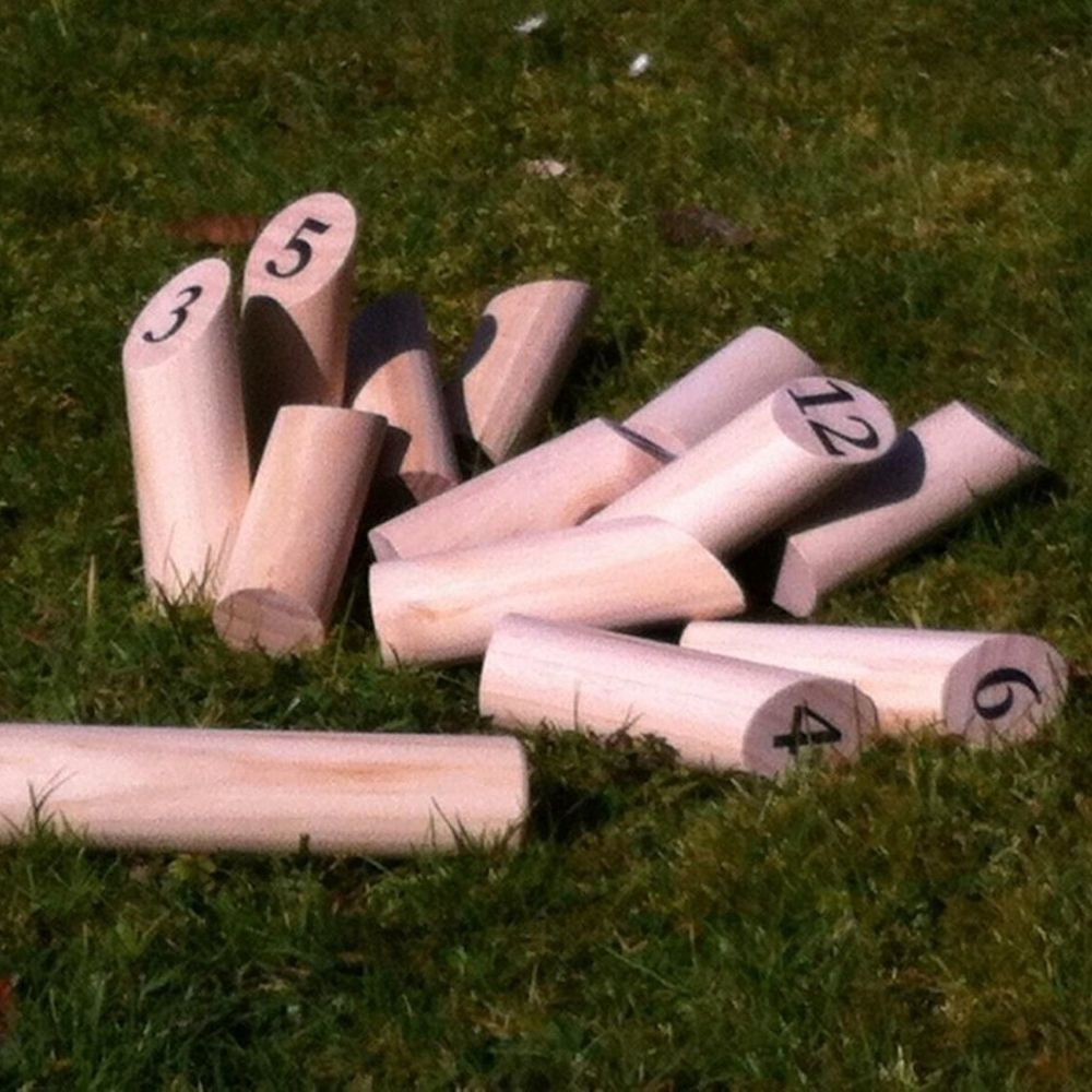 DECOPATENTDecopatent® Kubb werpspel - behendigheidsspel - Houten buitenspel - Scandinavisch werpspel van - 2 tot 4 Spelers - ✪ 𝕔𝕠𝕞