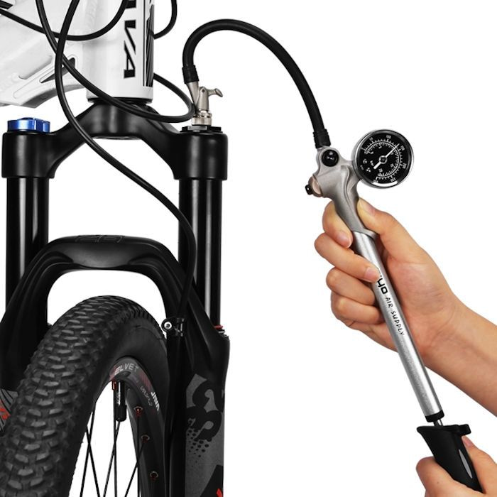 DECOPATENTDecopatent® MINI Fietspomp met drukmeter 360° Slang - High Pressure PSI - Mini Bike - Hand Fietspompen Racefiets Mtb - 𝕍𝕖𝕣𝕜𝕠𝕠𝕡 ✪ 𝕔𝕠𝕞
